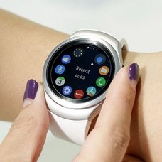 Samsung интегрирует свои программные продукты в iOS