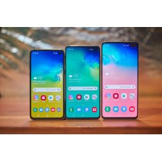 Четыре облика Galaxy S10