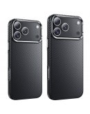 Чехол MagSafe из углеродного волокна для iPhone 17 Pro Max и iPhone 17 Pro